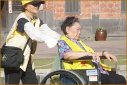 �������~�����뢯����@����s�����x�u�ͷR�A�ȶ��h�¤��ȡv